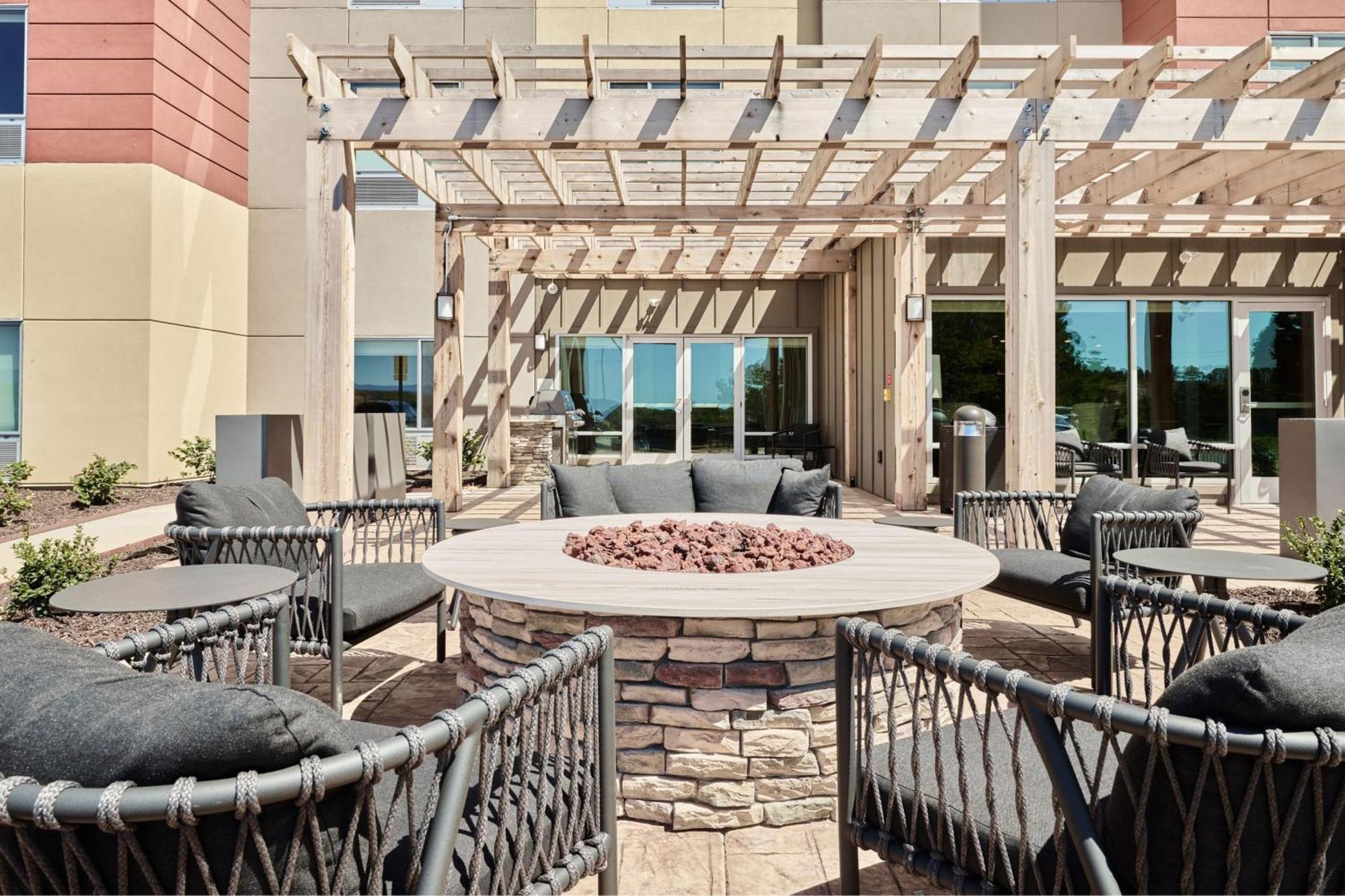Towneplace Suites By Marriott Chattanooga South, East Ridge Exterior photo